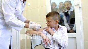 Российским детям хотят расширить календарь прививок