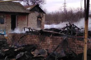 На пожаре в Саратовской области погибли два трехлетних ребенка