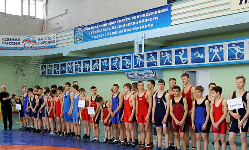 Энгельсские борцы стали победителями и призёрами Всероссийского турнира по греко-римской борьбе