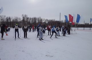 4 февраля на городском стадионе прошла «Покровская лыжня»