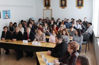 В Энгельсском технологическом институте состоялся суд над электронной сигаретой