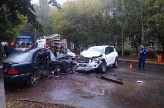 В результате аварии пострадали женщина и 5-летний ребенок
