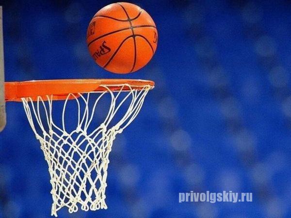 В Энгельсе прошли матчи чемпионата Саратовской баскетбольной лиги