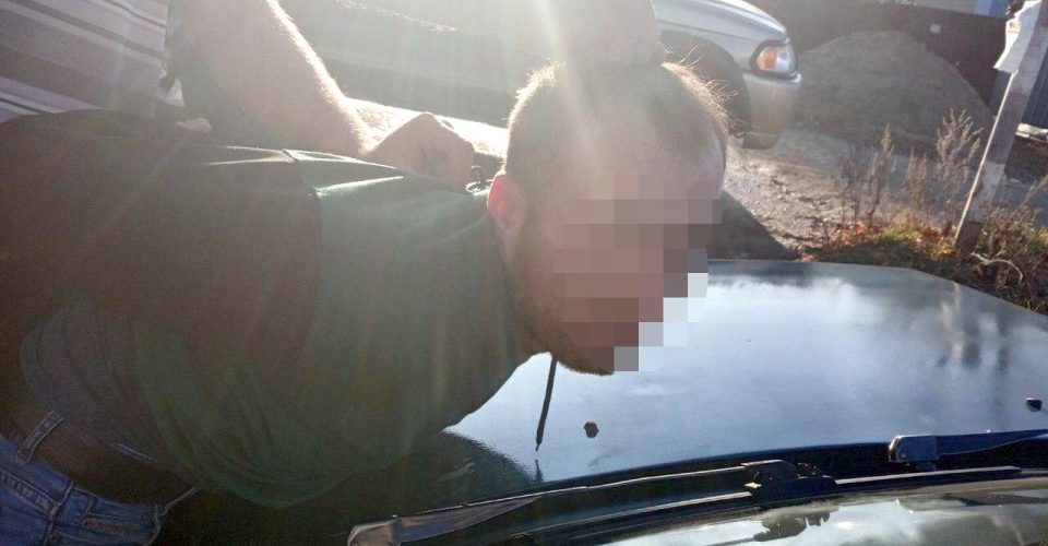 В Саратове задержан мужчина,пытавшийся силой затащить в машину 10-летнюю девочку