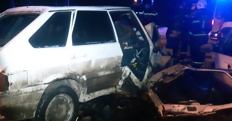 В Саратовском районе произошло ДТП, погибли три человека