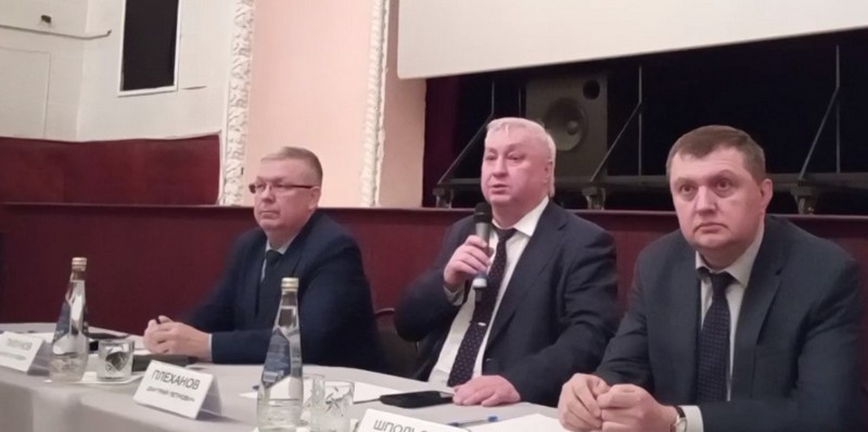 Дмитрий Плеханов встретился с жителями р.п. Приволжский