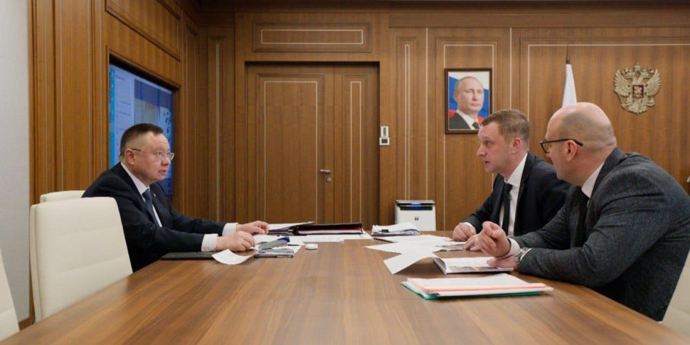 Роман Бусаргин на встрече с министром строительства и ЖКХ РФ  обсудили развитие Саратовской области
