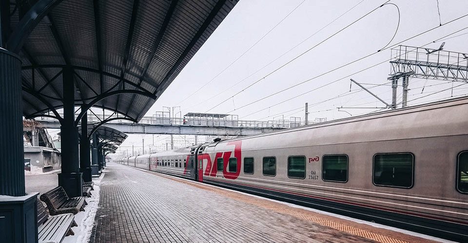Летом будет курсировать прямой поезд из Саратова в Мурманск