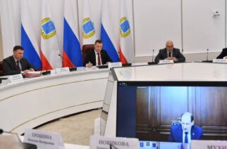 Роман Бусаргин провел постоянно действующее совещание с зампредами и министрами Правительства области