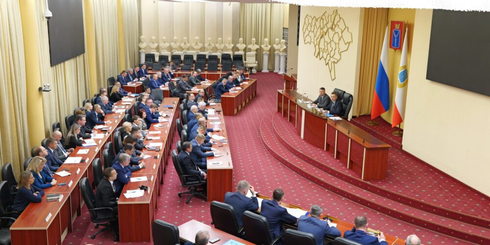 Роман Бусаргин провёл расширенное совещание с главами районов