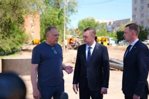 Аварийно-восстановительные работы на канализационном коллекторе в Энгельсе