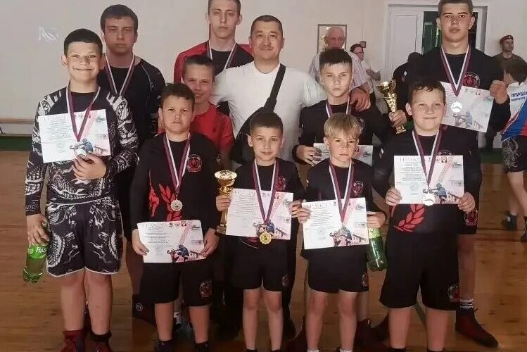 Юные энгельситы завоевали призовые места на фестивале по универсальному бою