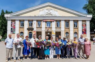 В ДК «Восход» состоялось чествование супружеских пар, отметивших «Золотую свадьбу»