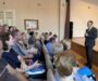 Максим Леонов провёл встречу с жителями, чье имущество пострадало в результате атаки БПЛА