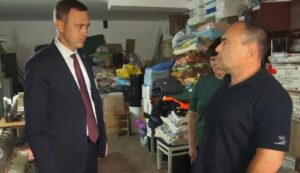Активисты волонтерской группы передали медикаменты для военнослужащих
